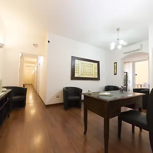 Pensjonat Lewisrooms Domo **